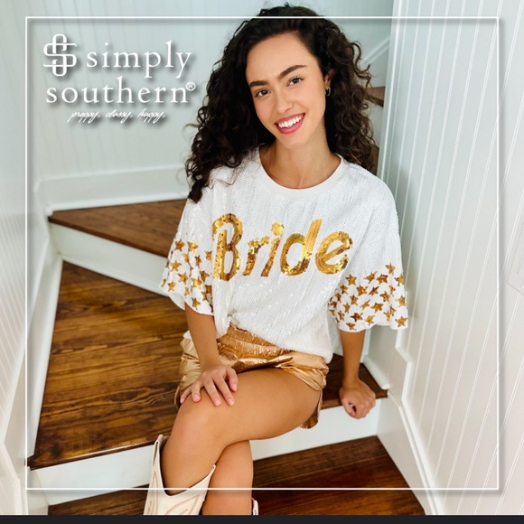 NWT sequence BRIDE tee - Simply Southern size medium 
White / gold - Picture 4 of 8